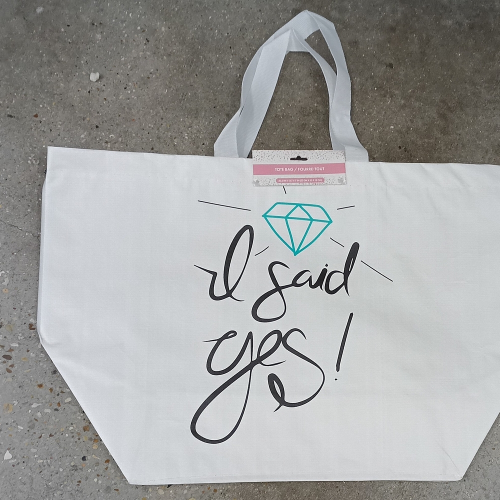 Chic White 'I Said Yes' Tote Bag 20.5 x 13.7 x 7